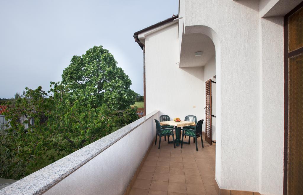 B&B Moderno Fažana Rom bilde